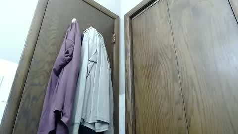 Snapshot of junk_yard_dog chatting on 06/01/26, 12:51 Dave online show from 06/01/26, 12:51