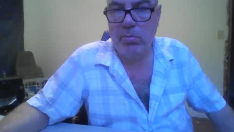 Snapshot of junkhp1 chatting on 05/23/26, 11:36 junkhp1 online show from 05/23/26, 11:36