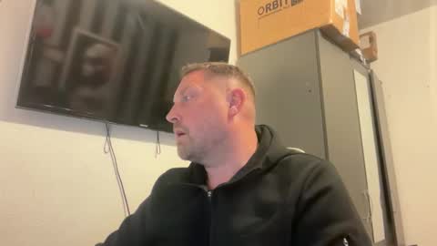 Junky online show from 04/12/26, 08:03