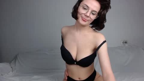 JunneWers online show from 01/09/25, 05:11