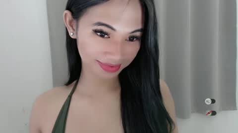 Julia online show from 02/05/25, 01:26