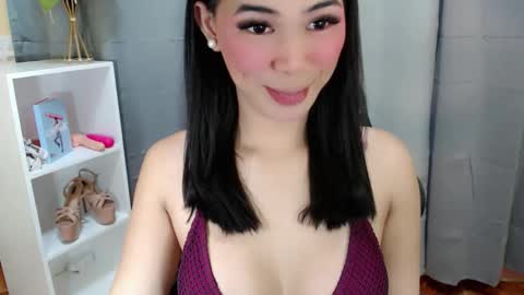 Julia online show from 04/12/26, 01:16