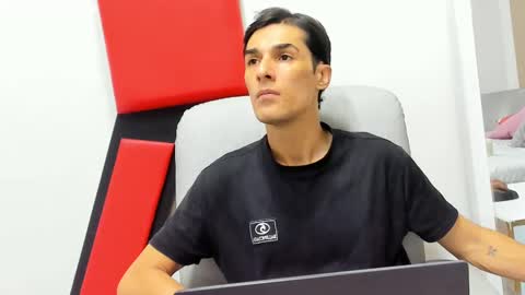 Jupiter online show from 11/07/25, 07:03