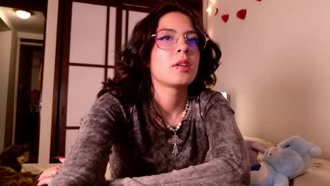 Snapshot of jupiter_sin_h chatting on 06/05/26, 12:06 Welcome to my new account online show from 06/05/26, 12:06