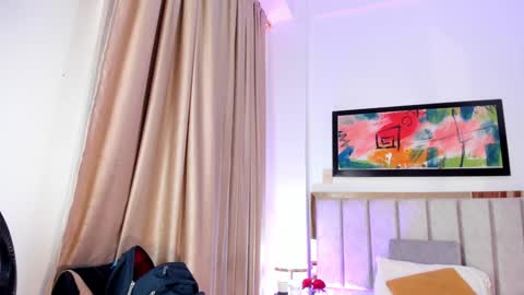 Jupiter Fox online show from 01/22/25, 05:38