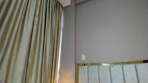 Jupiter Fox online show from 11/30/25, 02:32