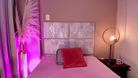 Jupiter Fox online show from 04/15/26, 12:39