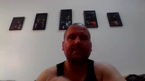 just1more5 online show from 10/11/25, 06:28