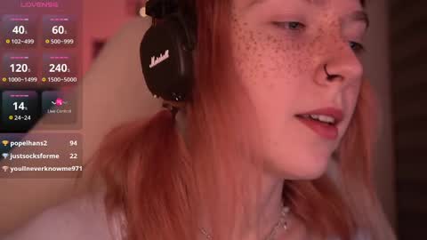 Snapshot of just_busking chatting on 12/11/24, 01:26 Julia online show from 12/11/24, 01:26