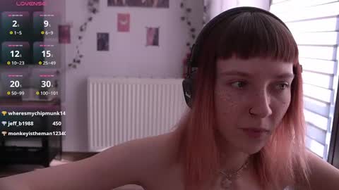 Snapshot of just_busking chatting on 02/17/25, 07:58 Julia online show from 02/17/25, 07:58