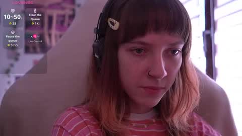 Snapshot of just_busking chatting on 09/25/25, 07:56 Julia online show from 09/25/25, 07:56