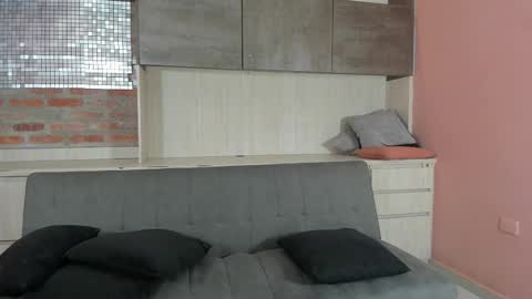 danny black top 19 years and sophie blonde girl  19 years the boy is Max online show from 01/16/26, 08:35