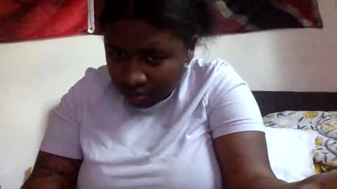 just_juxiy_ online show from 05/18/26, 11:21