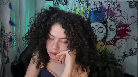 Sofia online show from 01/25/25, 01:10