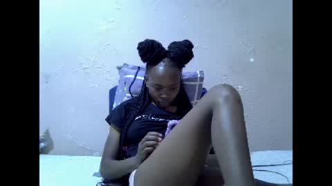 Snapshot of just_nuru chatting on 01/12/25, 12:07 just_nuru online show from 01/12/25, 12:07