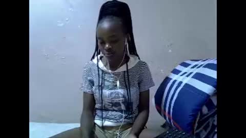 Snapshot of just_nuru chatting on 01/15/25, 05:37 just_nuru online show from 01/15/25, 05:37