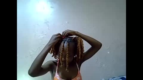 Snapshot of just_nuru chatting on 02/23/25, 01:53 just_nuru online show from 02/23/25, 01:53