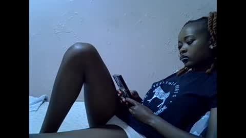 Snapshot of just_nuru chatting on 02/25/25, 09:09 just_nuru online show from 02/25/25, 09:09