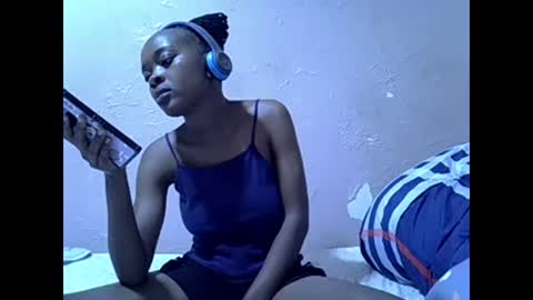 Snapshot of just_nuru chatting on 03/12/25, 10:07 just_nuru online show from 03/12/25, 10:07