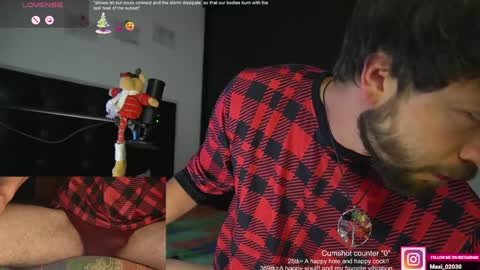 Snapshot of just_your_dreamboy chatting on 12/21/24, 11:13 Maxi online show from 12/21/24, 11:13