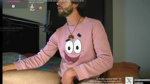 Snapshot of just_your_dreamboy chatting on 01/30/25, 01:11 Maxi online show from 01/30/25, 01:11