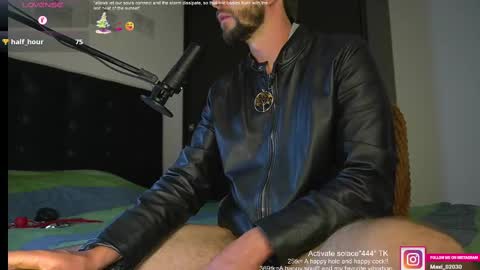 Snapshot of just_your_dreamboy chatting on 02/13/25, 01:08 Maxi online show from 02/13/25, 01:08