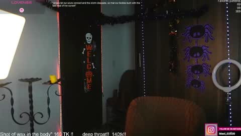 Snapshot of just_your_dreamboy chatting on 10/16/25, 12:33 Maxi online show from 10/16/25, 12:33