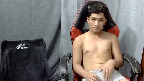 Cyril online show from 04/18/26, 01:04