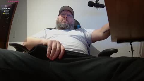 Just Flo ---  online show from 02/06/25, 05:40