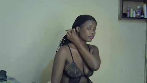 Snapshot of justforyou2030 chatting on 04/01/26, 10:18 justforyou2030 online show from 04/01/26, 10:18