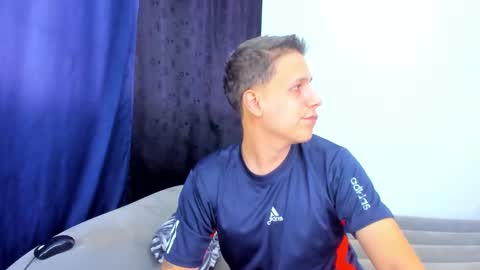 Snapshot of justin_biker chatting on 12/10/24, 02:27 justin_biker online show from 12/10/24, 02:27