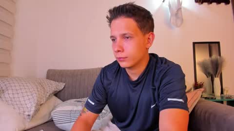 Snapshot of justin_biker chatting on 03/02/25, 08:38 justin_biker online show from 03/02/25, 08:38