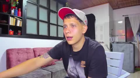 Snapshot of justin_biker chatting on 10/10/25, 02:32 justin_biker online show from 10/10/25, 02:32