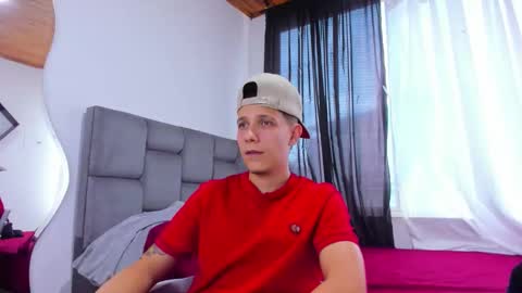 Snapshot of justin_biker chatting on 10/10/25, 08:52 justin_biker online show from 10/10/25, 08:52