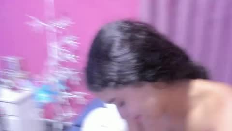 JUSTIN Y JAZMIN online show from 12/19/24, 02:56