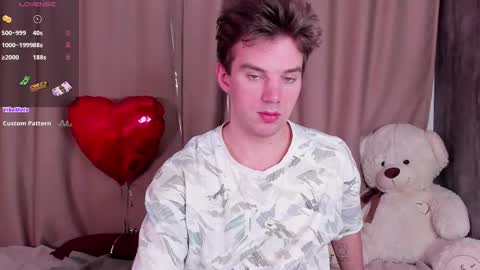 Arthur online show from 03/03/25, 03:52