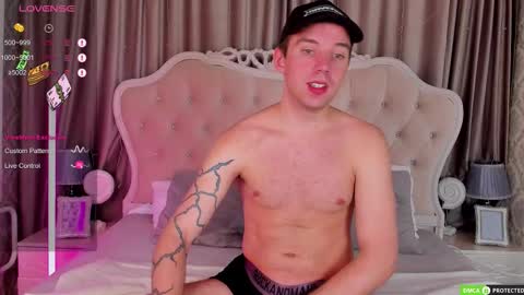 Arthur online show from 10/02/25, 03:24