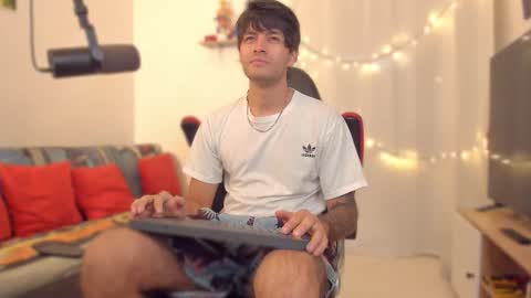 Diego online show from 02/02/26, 04:27