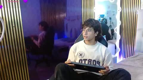 Snapshot of justin_tay1 chatting on 03/05/26, 03:13 justin online show from 03/05/26, 03:13