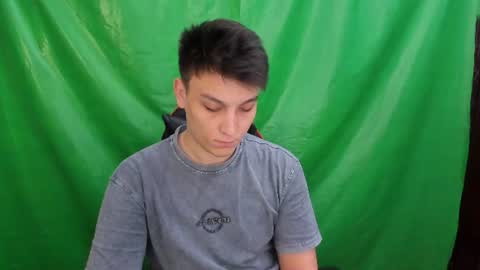 Snapshot of justin_time111 chatting on 06/17/26, 06:05 Justin Time online show from 06/17/26, 06:05
