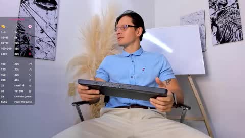 Justin  online show from 11/26/25, 02:56