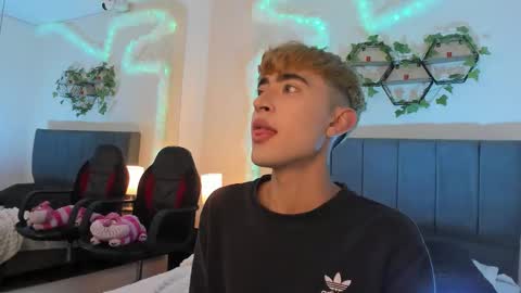 Justin online show from 09/17/25, 11:45