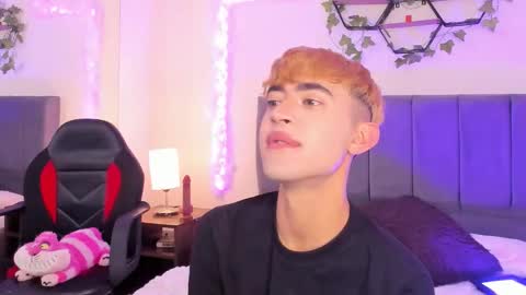 Justin online show from 09/26/25, 11:25