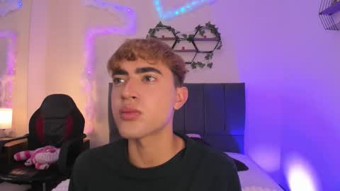 Justin online show from 12/04/25, 11:30