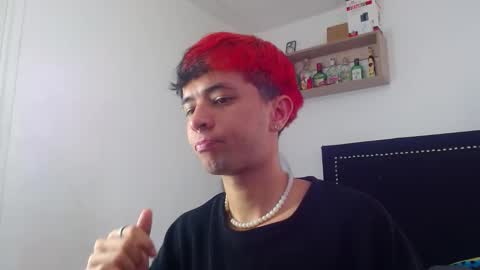 Justine online show from 12/01/25, 01:05