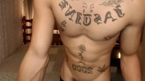 justine_hunk online show from 02/21/26, 01:34