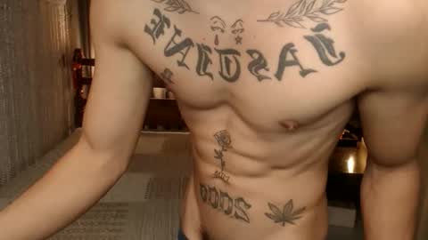 justine_hunk online show from 03/26/26, 05:57