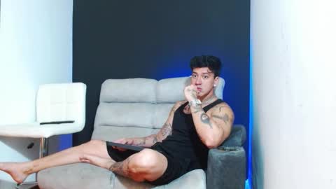 justinfuller_31 online show from 03/07/26, 07:33