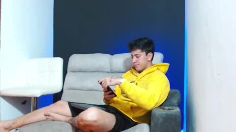 justinfuller_31 online show from 03/16/26, 09:19