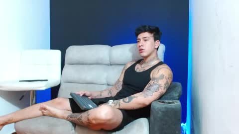 justinfuller_31 online show from 04/16/26, 10:45